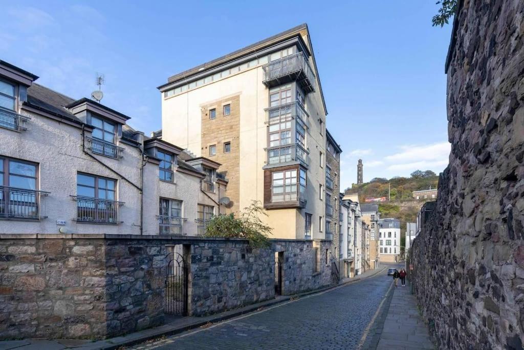Next To The Palace And Royal Mile With Parking EDI Exterior foto